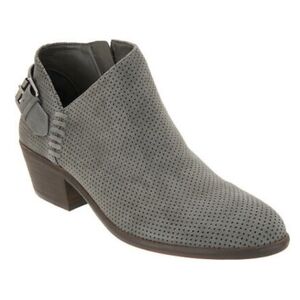 Vince Camuto Women's Parveen Perforated Suede Ankle Booties Gray Size 8M New